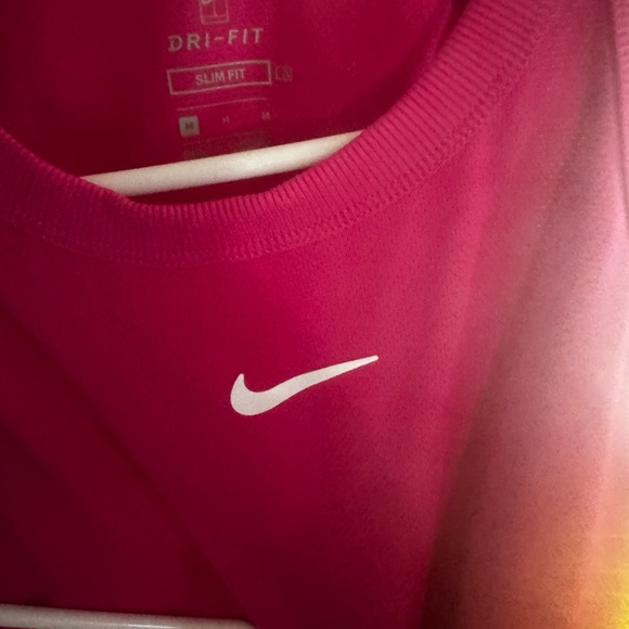 Nike Women's Tank Tops - Picture 5 of 5